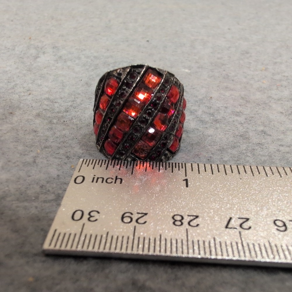 Vintage Sparkling Red Stone Statement Ring Adjustable Band Silver Tone - Picture 2 of 3